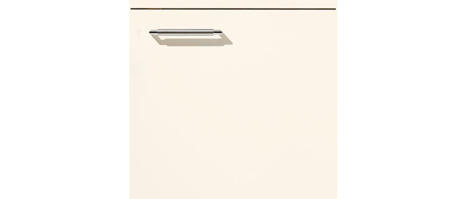 Front: Magnolia softmatt • Wohnkauf Zeller